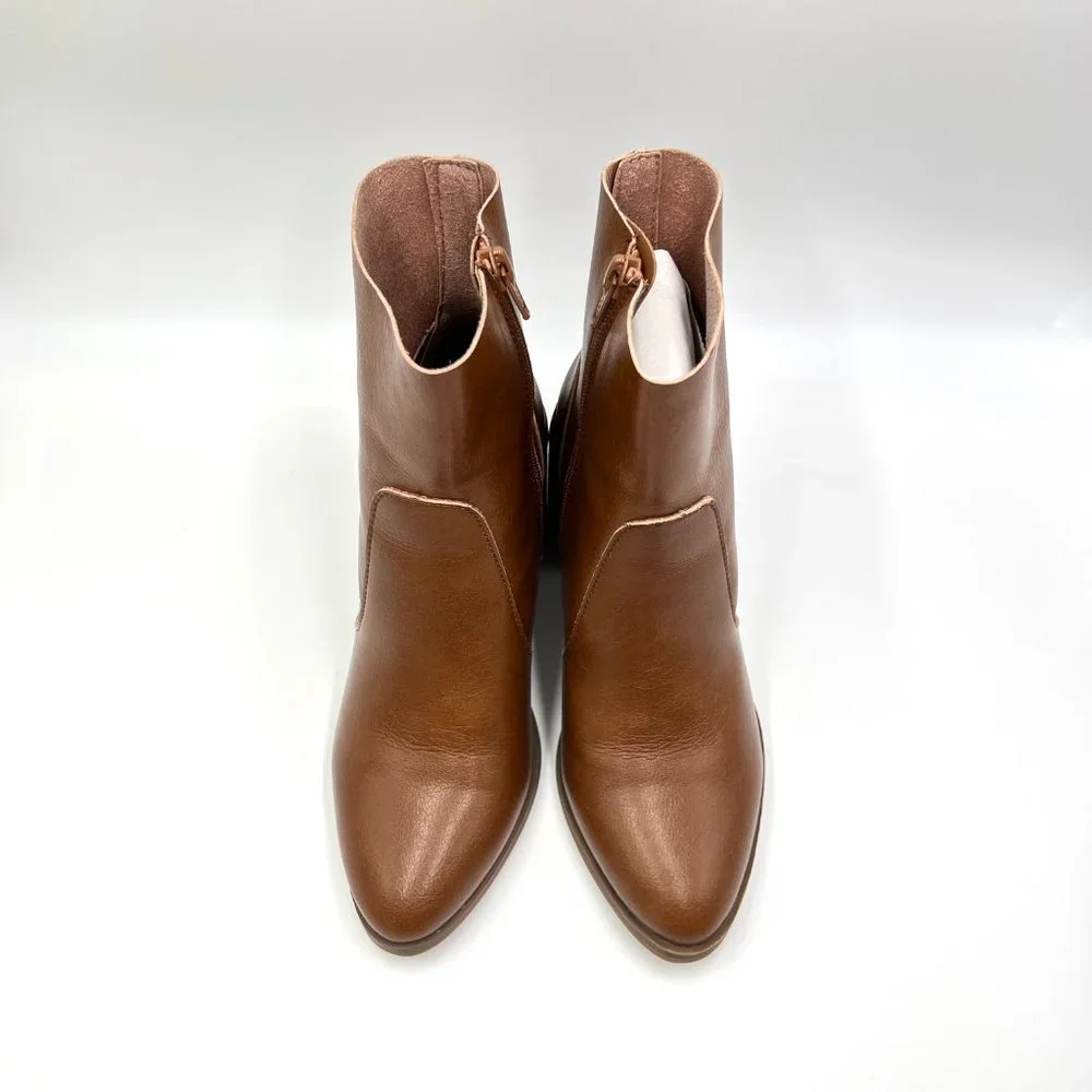 Universal Thread Size‎ 6 Cognac Brown Faux Vegan Leather Block Heel Ankle Boots